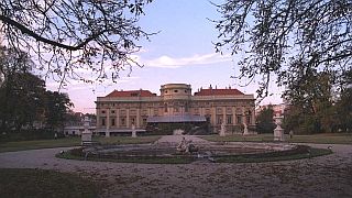 Park mit Palais aus 18. Jahrhundert