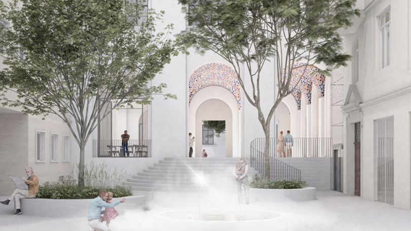 copyright: Mohr-Niklas-Architekten Visualisierung eines hellen Gebäudes; zu sehen sind eine Treppe, Rundbögen mit bunten Mosaiksteinen, 2 Bäume, ein Wasserspiel und mehrere Menschen