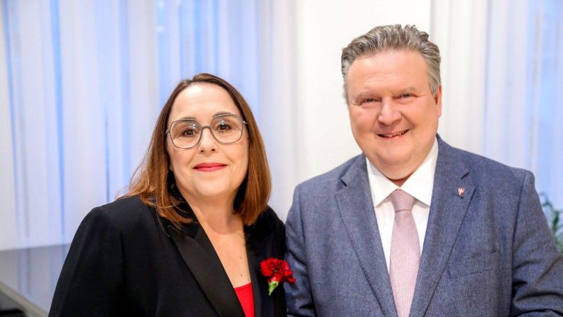 copyright: Stadt Wien/Christian Fürthner Bezirksvorsteherin Julia Lessacher und Bürgermeister Michael Ludwig