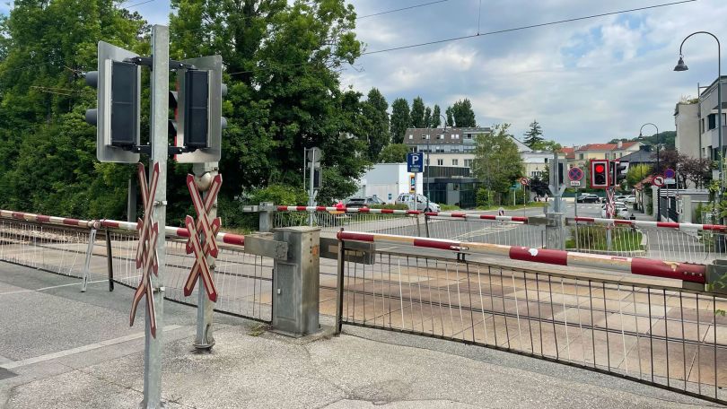 copyright: BV 13 Bahnübergang bei der Verbindungsbahn in der Versorgungsheimstraße
