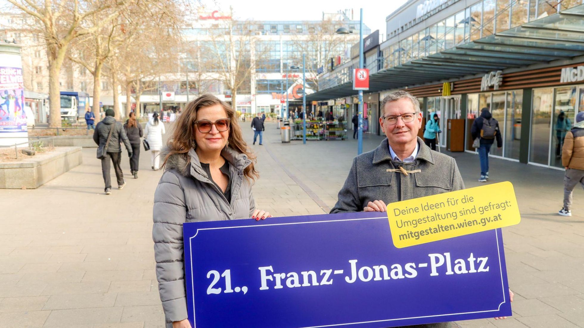 Stadträtin Ulli Sima und Bezirksvorsteher Georg Papai