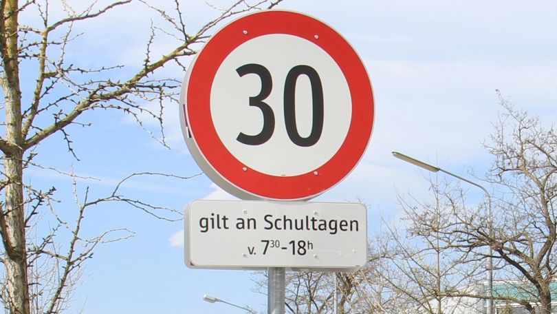 copyright: BV 21 Verkehrsschild Tempo-30