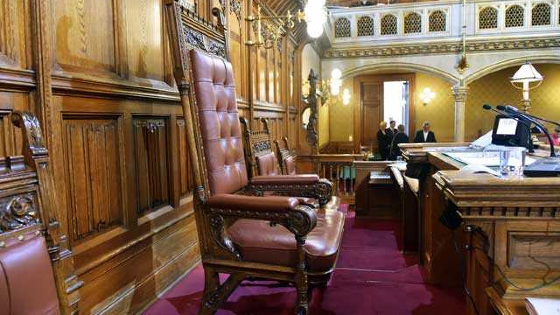 copyright: PID - Christian Jobst Stuhl des Landtagspräsidenten