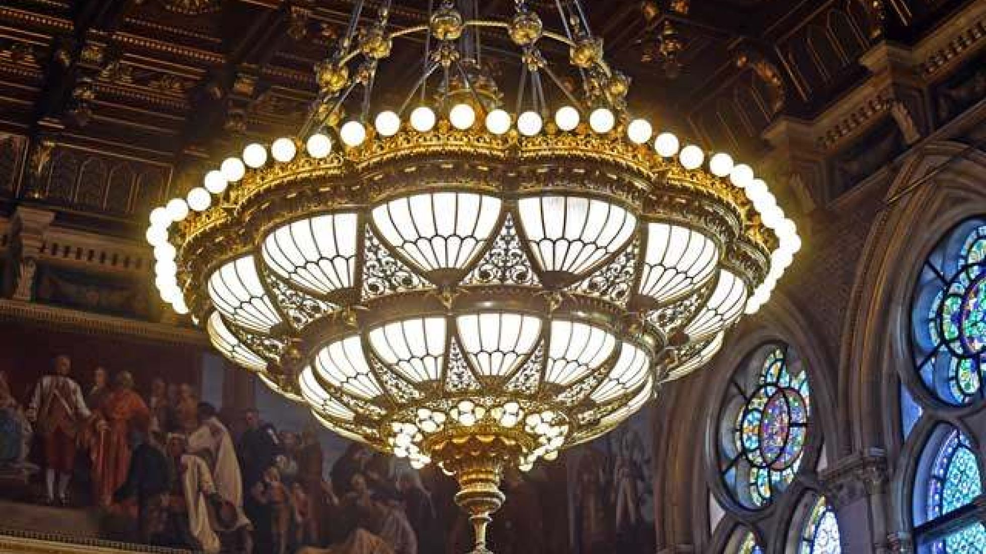 copyright: PID - Christian Jobst Großer leuchtender Luster