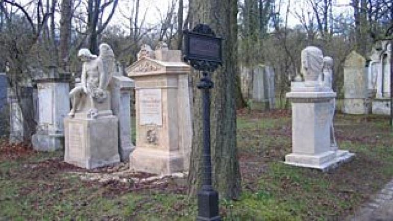 Grabstätte am Friedhof St. Marx