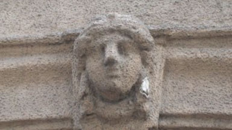 Fassade vor der Freilegung