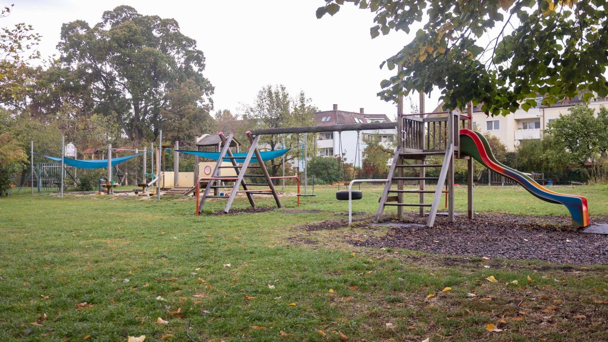 copyright: Raphaela Bozic Außenbereich Kindergarten Kagraner Anger 26