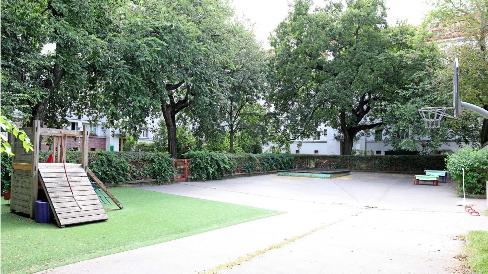 Außenbereich Kindergarten Fultonstraße 5-11