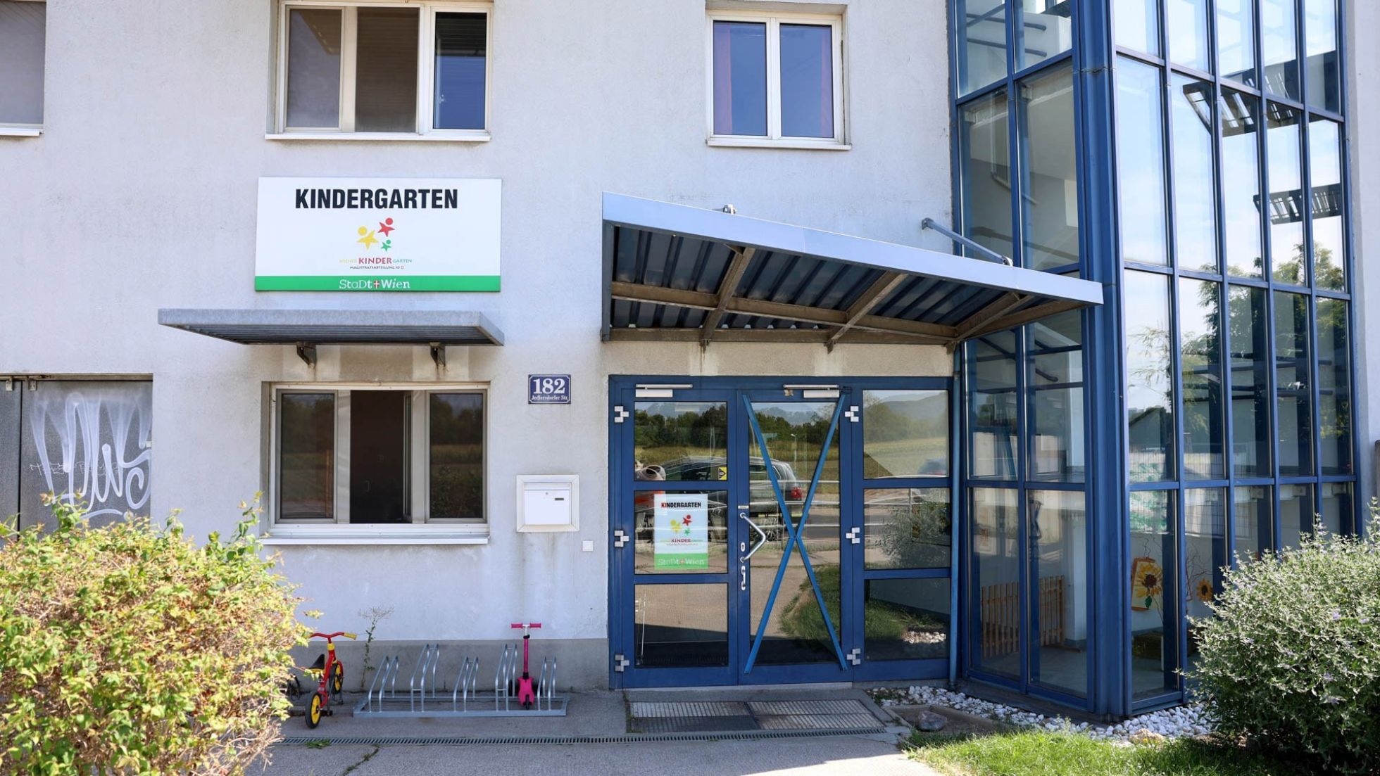 Gebäude Kindergarten Jedlersdorfer Straße 182