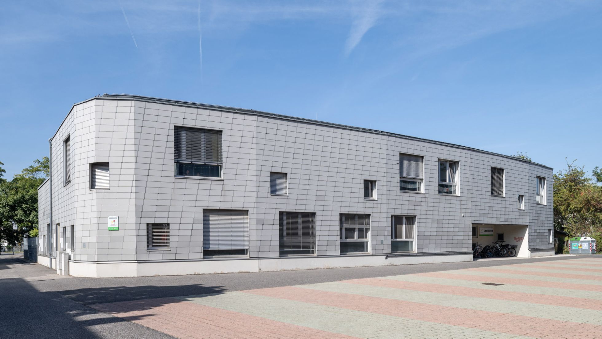 Gebäude Kindergarten Grosserweg 8