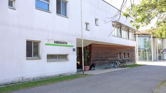Gebäude Kindergarten 1220 Pastinakweg 12