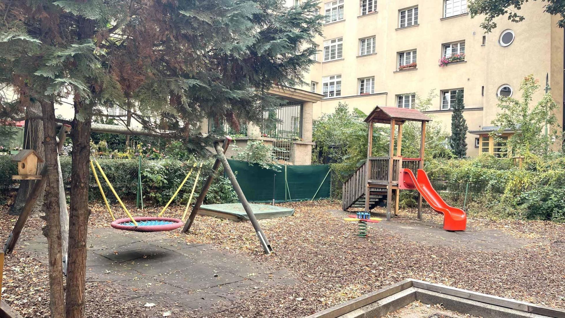 Außenbereich Kindergarten Margaretengürtel 76-80