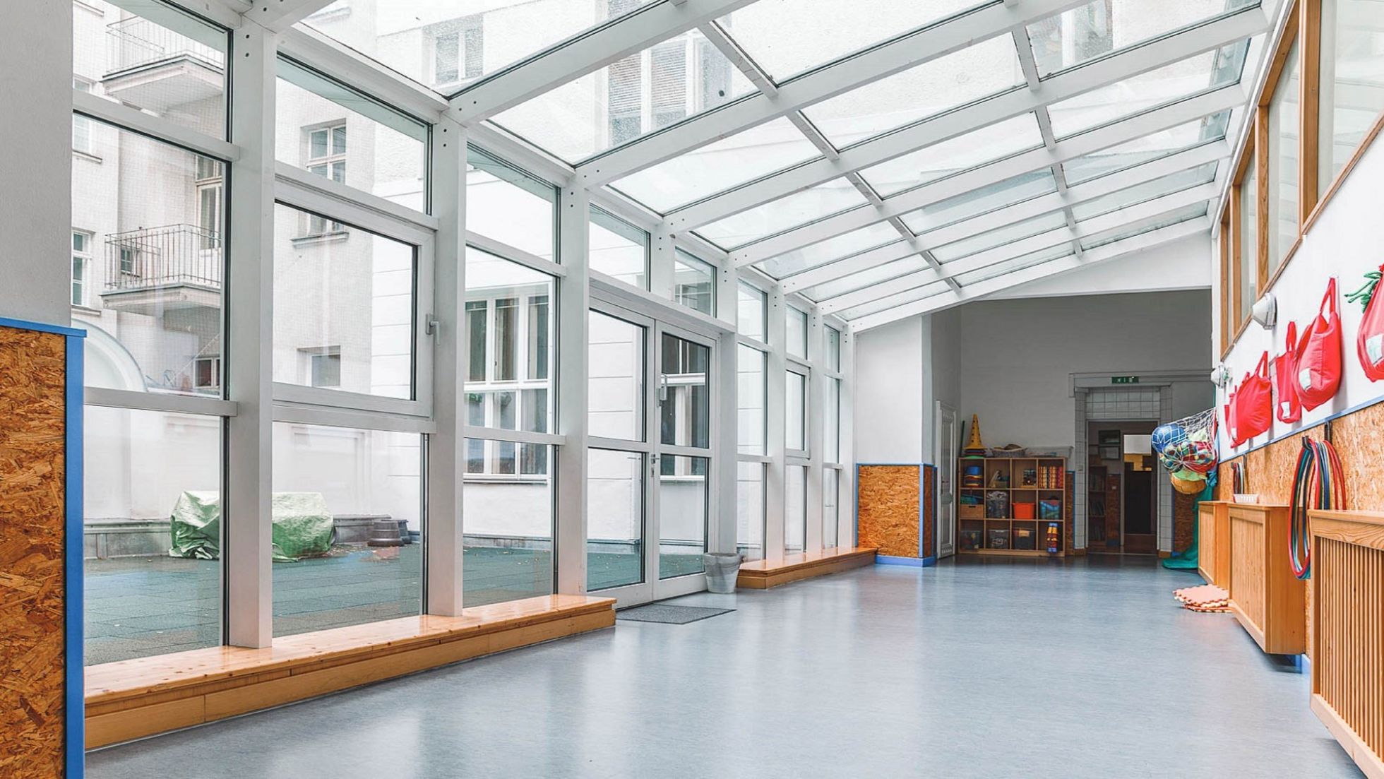 copyright: kindercompany Thomas Dalby Außenbereich Kindergarten Invalidenstraße 5-7