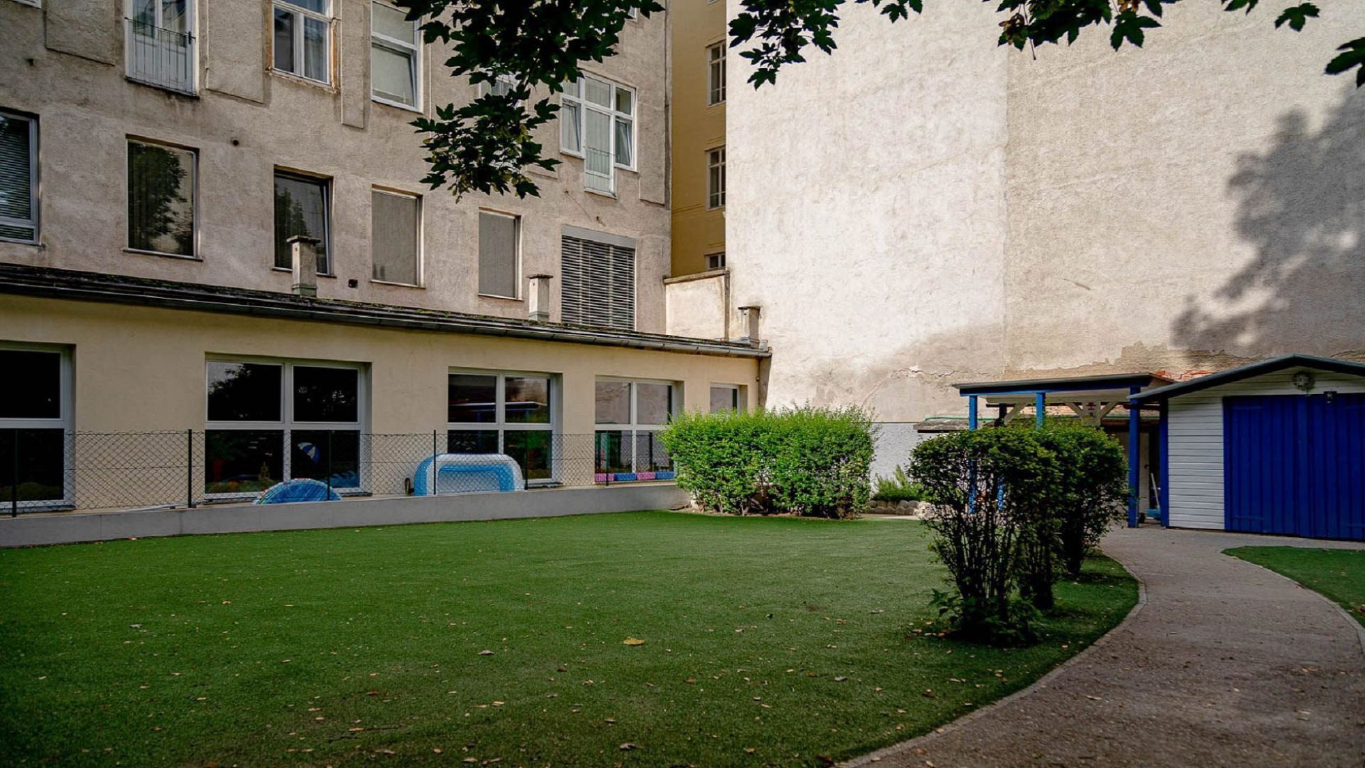 Außenbereich Kindergarten Landstraßer Hauptstraße 9