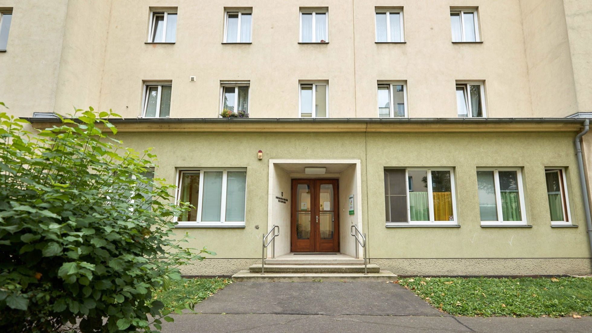 Gebäude Kindergarten Dr.-Bohr-Gasse 2-820