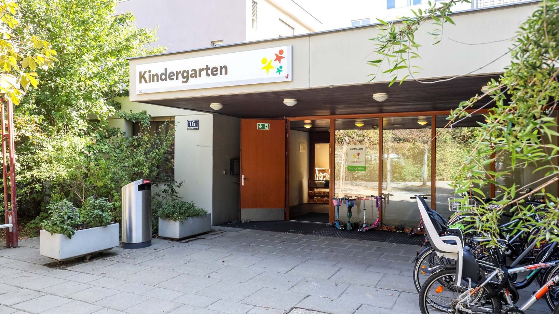 copyright: MA10/Christian Fürthner Gebäude Kindergarten Währinger Gürtel 16AKH