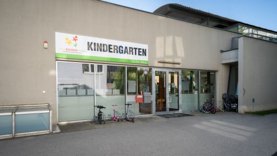 Gebäude Kindergarten 1110 Wopenkastraße 6