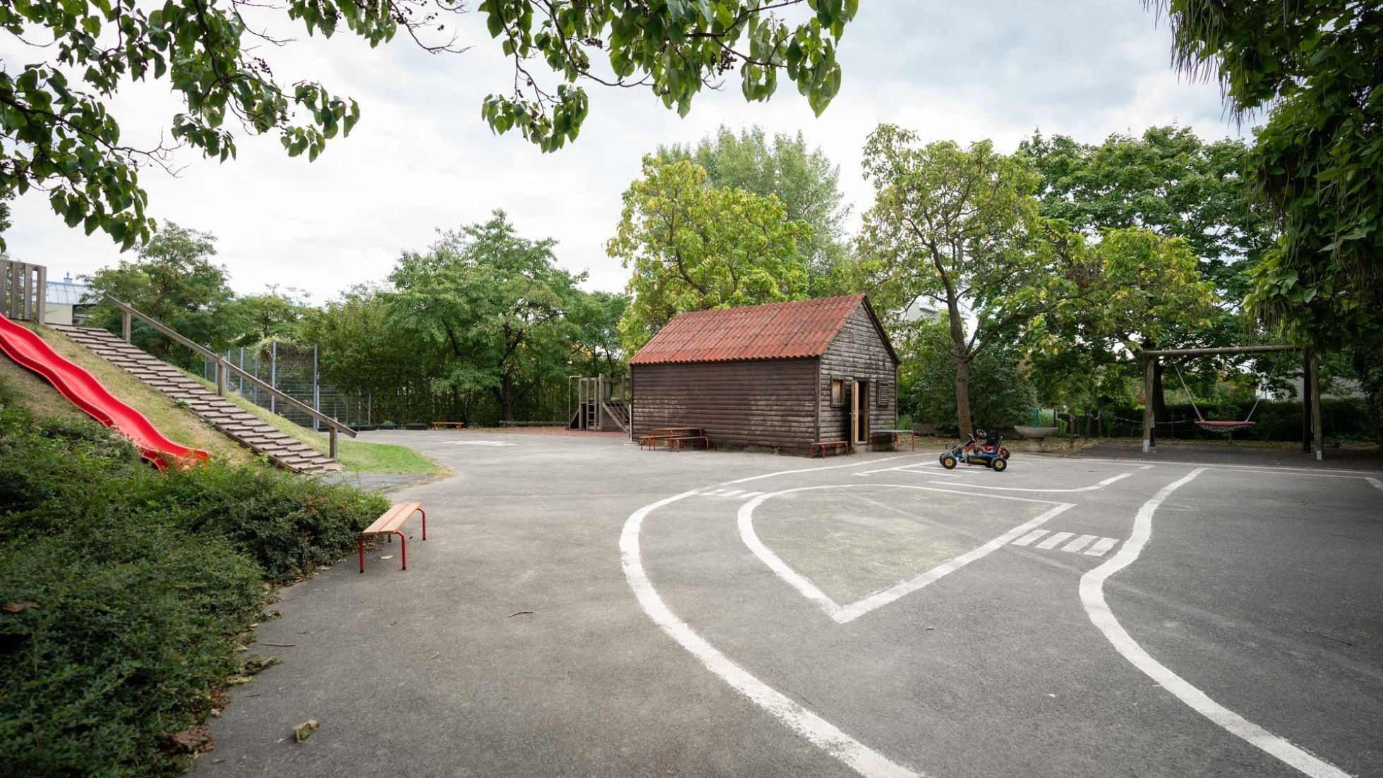 Außenbereich Kindergarten Baron-Karl-Gasse 14