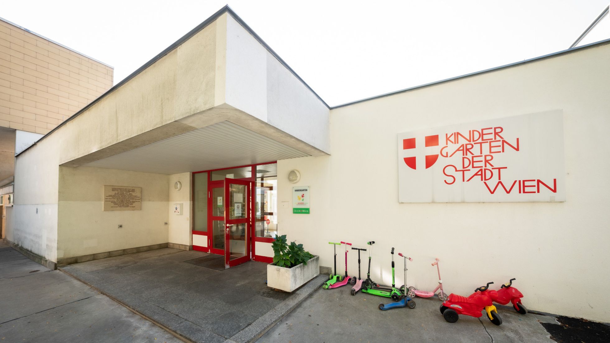 Gebäude Kindergarten Kornauthgasse 4