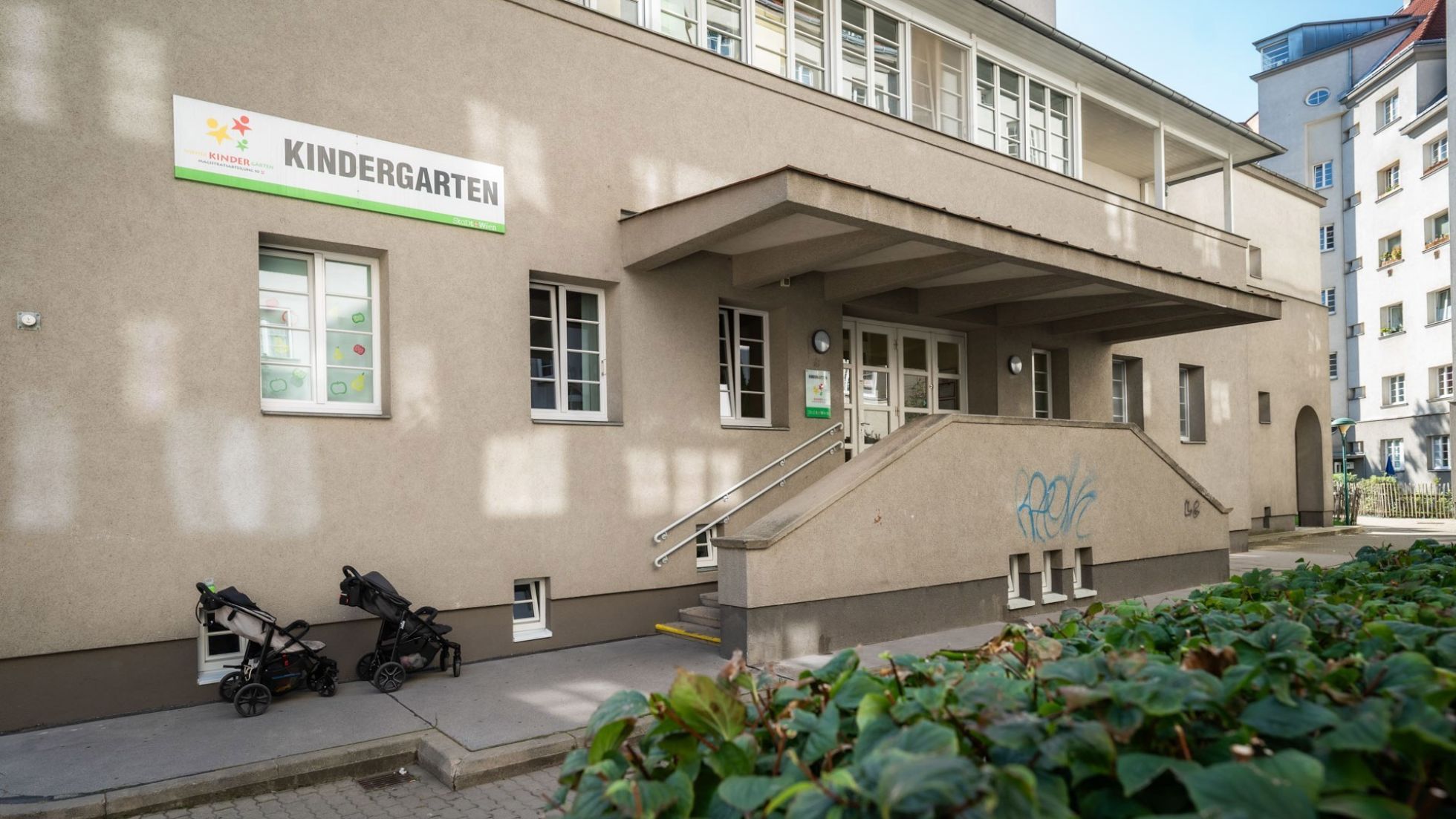 copyright: MA 10/ DAVID BOHMANN Gebäude Kindergarten Karl-Löwe-Gasse 15
