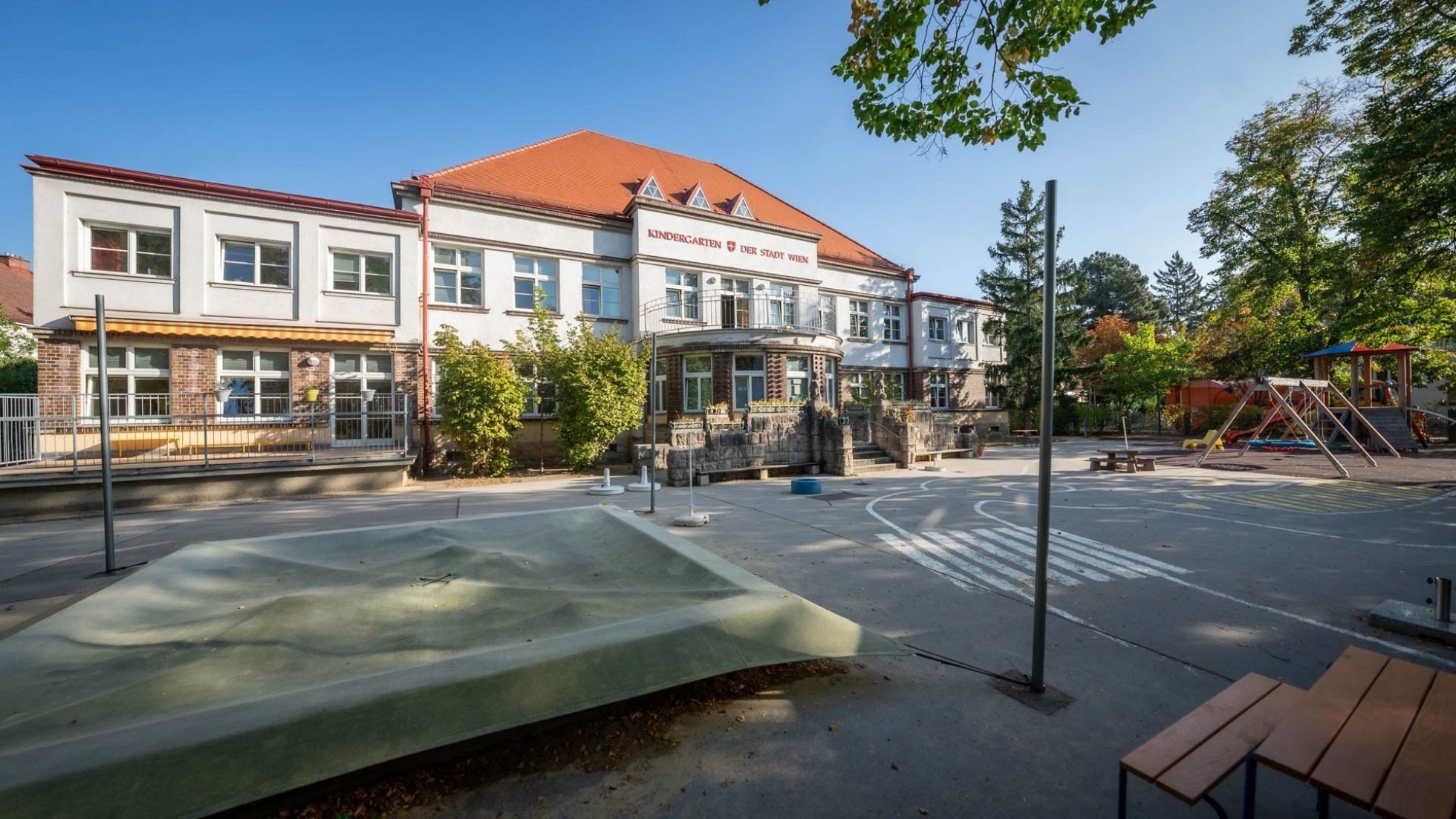 copyright: MA 10/ DAVID BOHMANN Außenbereich Kindergarten Stranitzkygasse 4