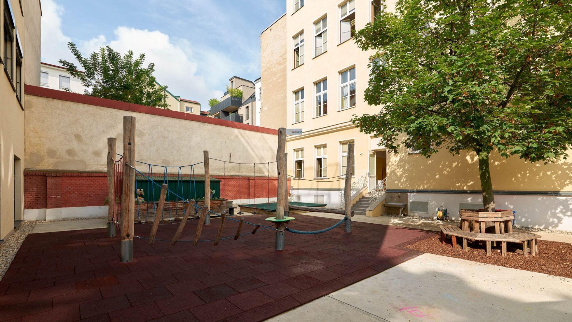Außenbereich Kindergarten Gaullachergasse 49-51