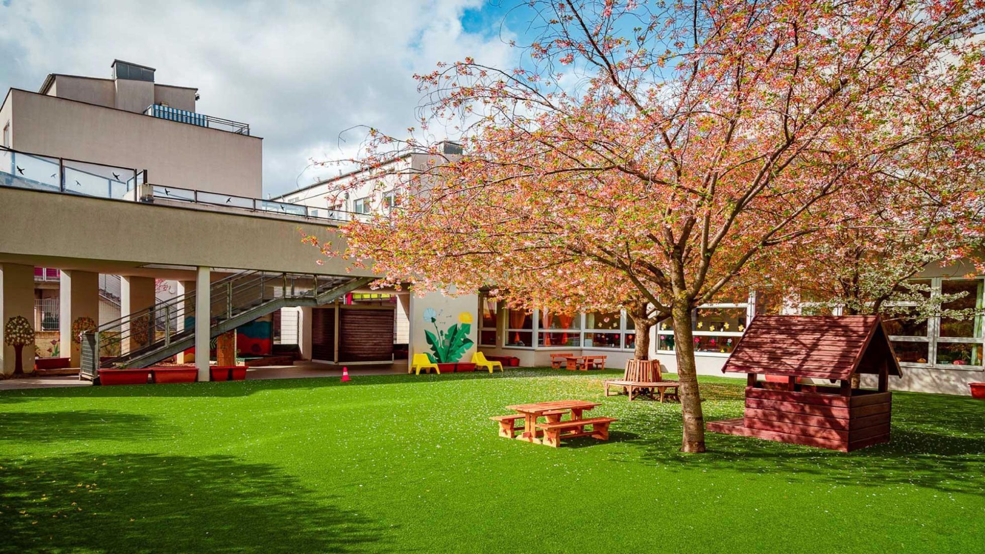 copyright: kindercompany Thomas Dalby Außenbereich Kindergarten Perfektastraße 15-25