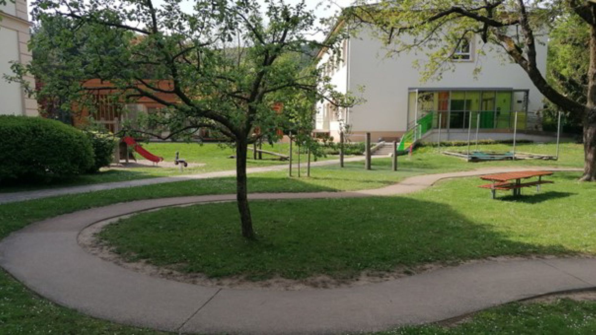 Außenbereich Kindergarten Haselbrunnerstraße 1
