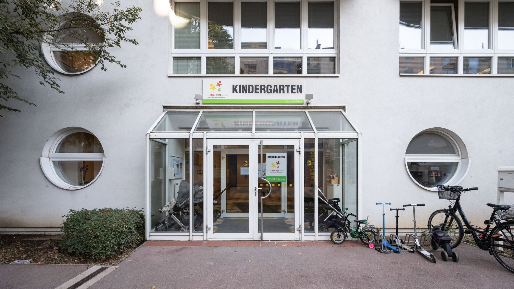 Gebäude Kindergarten Dr.-Natterer-Gasse 1