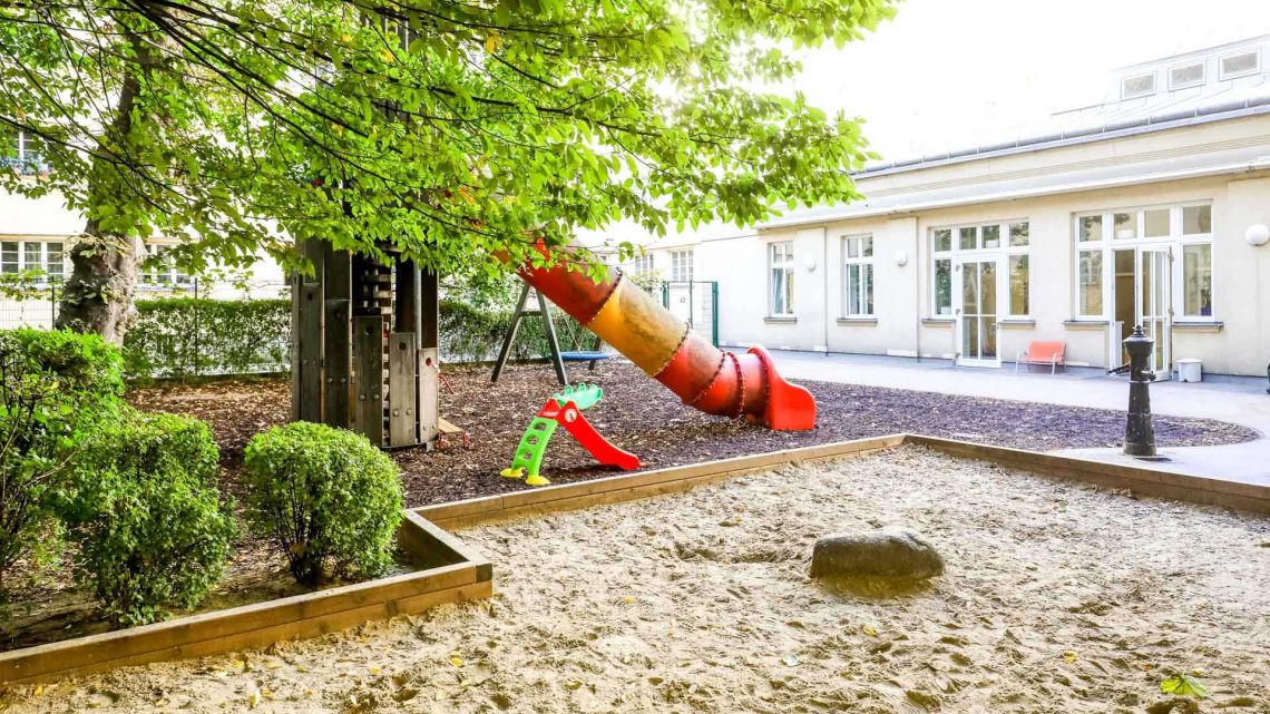 Außenbereich Kindergarten 1200 Donaueschingenstraße 30