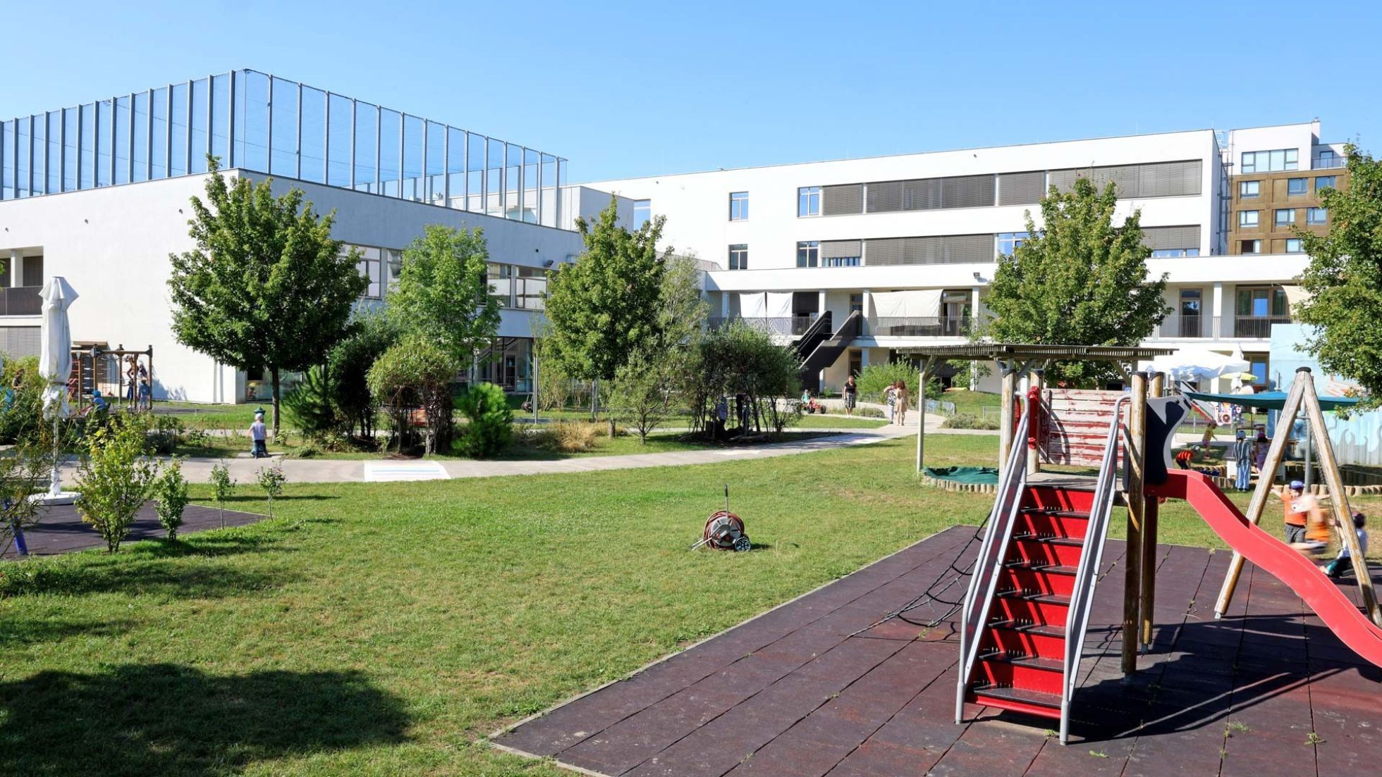 Außenbereich Kindergarten Donaufelder Straße 77