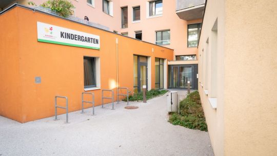 Gebäude Kindergarten 1100 Raxstrasse 28