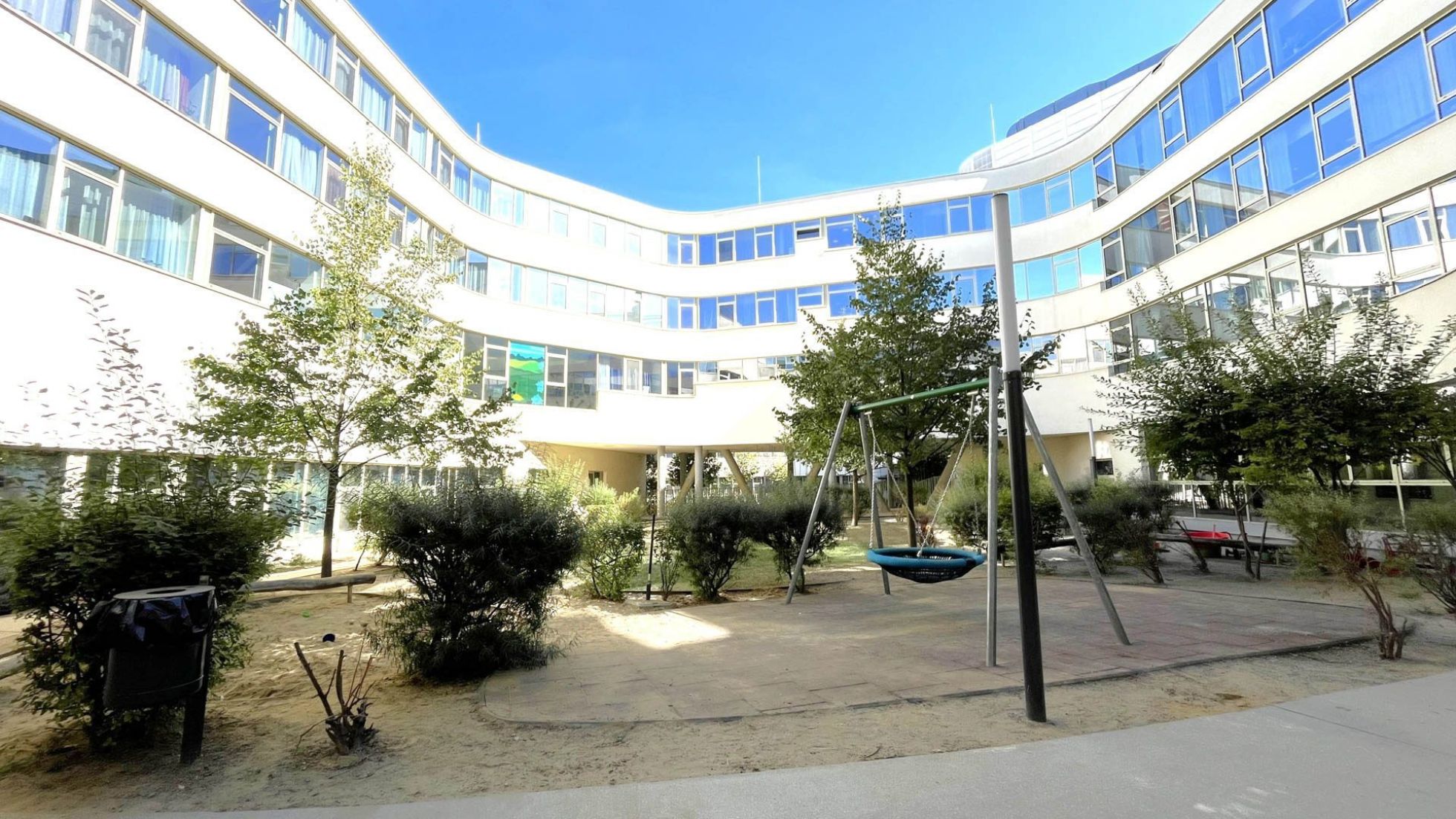 Außenbereich Kindergarten Kardinal Rauscher Platz 2