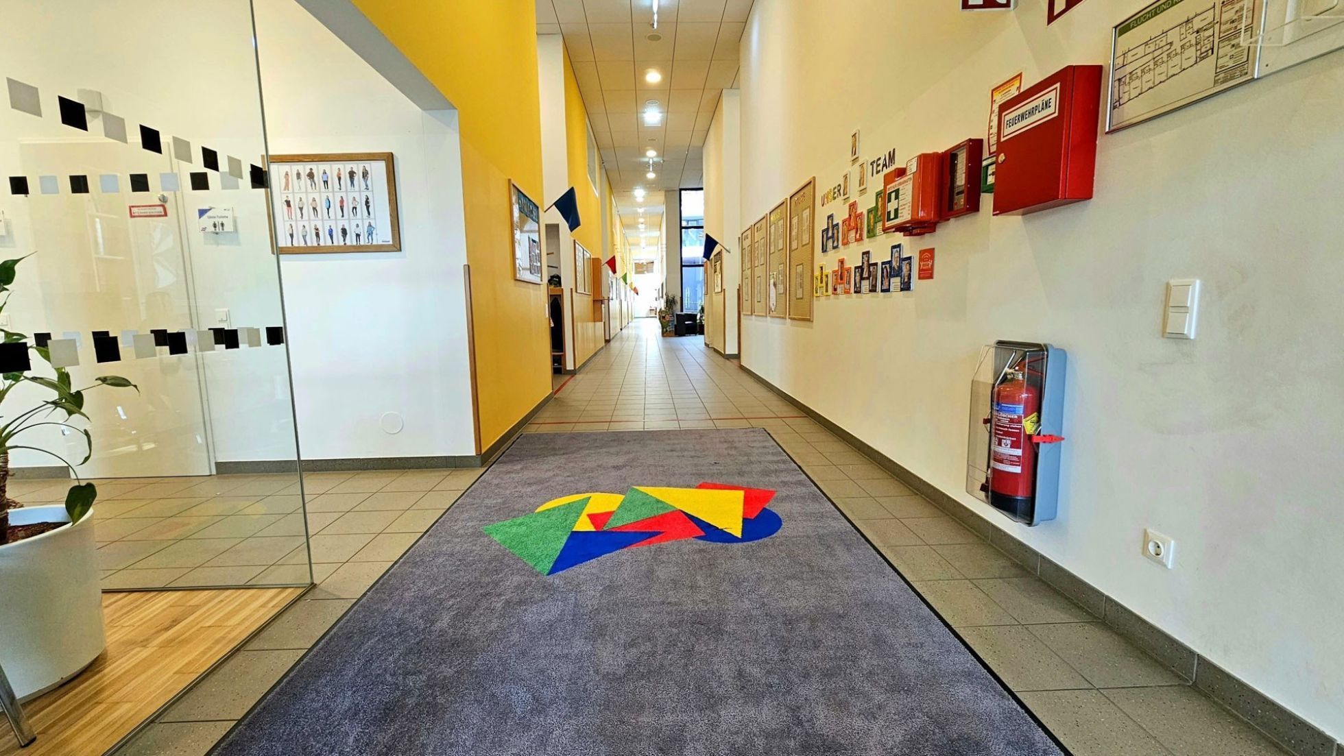 Gebäude Kindergarten Breitenfurter Straße 239-241