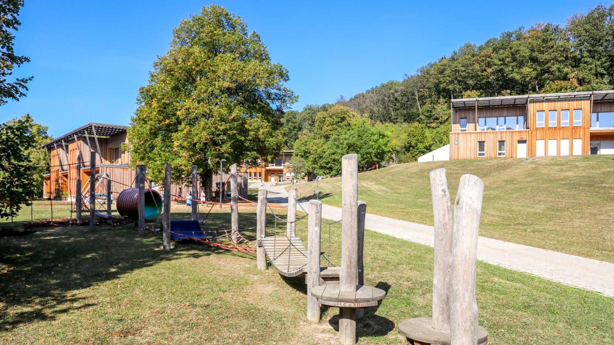 copyright: MA10/Christian Fürthner Außenbereich Kindergarten Pötzleinsdorfer Straße 230