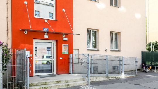 Gebäude Kindergarten 1170 Rötzergasse 47
