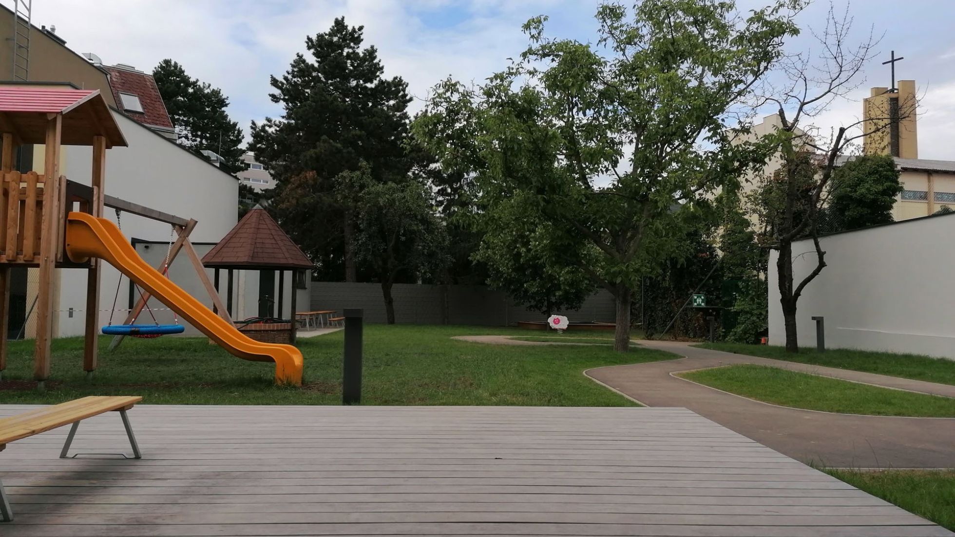 Außenbereich Kindergarten Erlaaer Straße 142