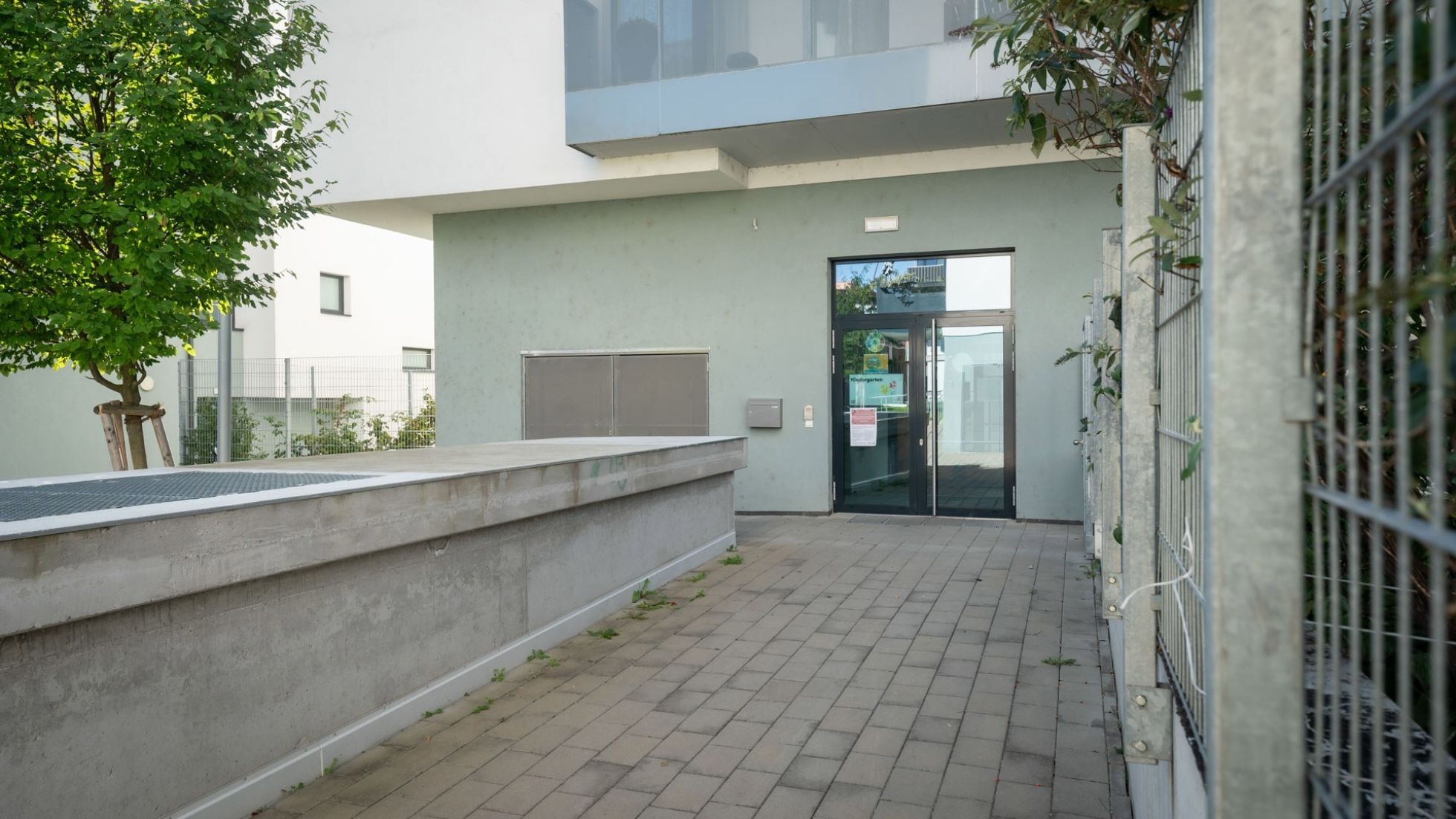 Gebäude Kindergarten Lore-Kutschera-Weg 16