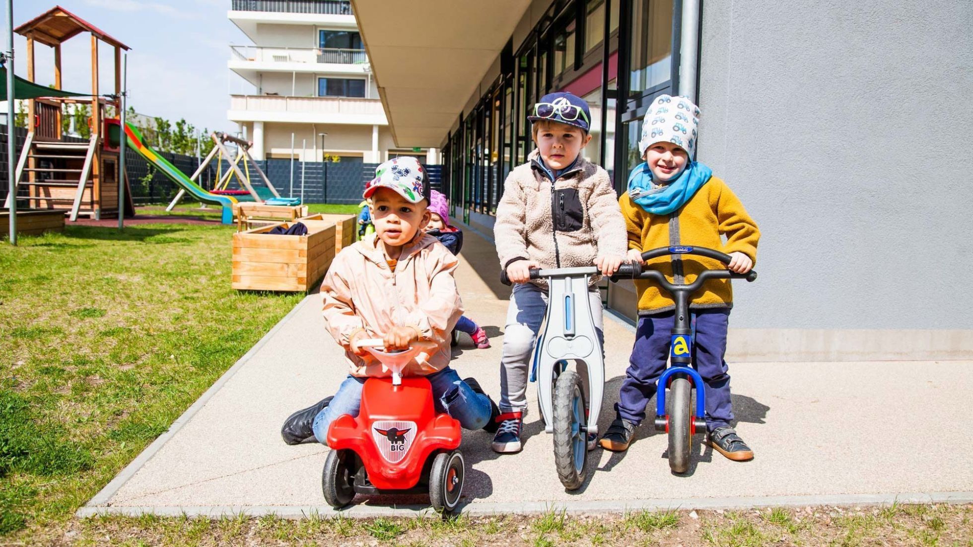 copyright: Nadja Meister Außenbereich Kindergarten Paragonstraße 2