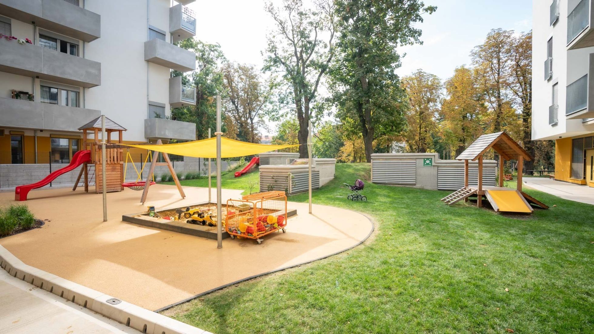 copyright: MA 10/ DAVID BOHMANN Außenbereich Kindergarten Spallartgasse 23