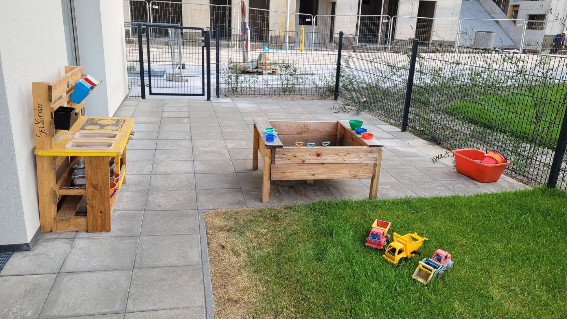 Außenbereich Kindergarten Seestadtpromenade 15/3