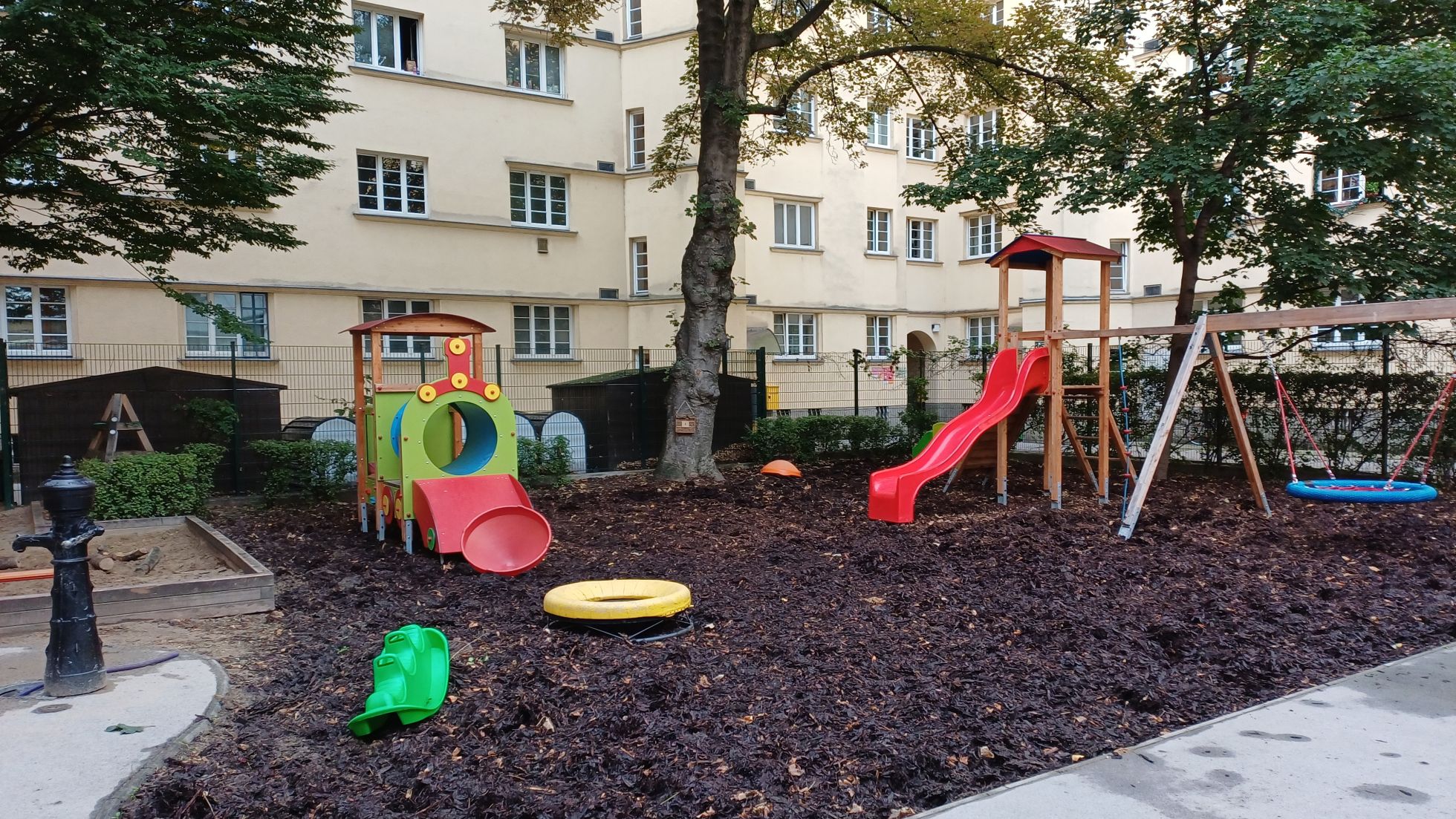 Außenbereich Kindergarten Donaueschingenstraße 30
