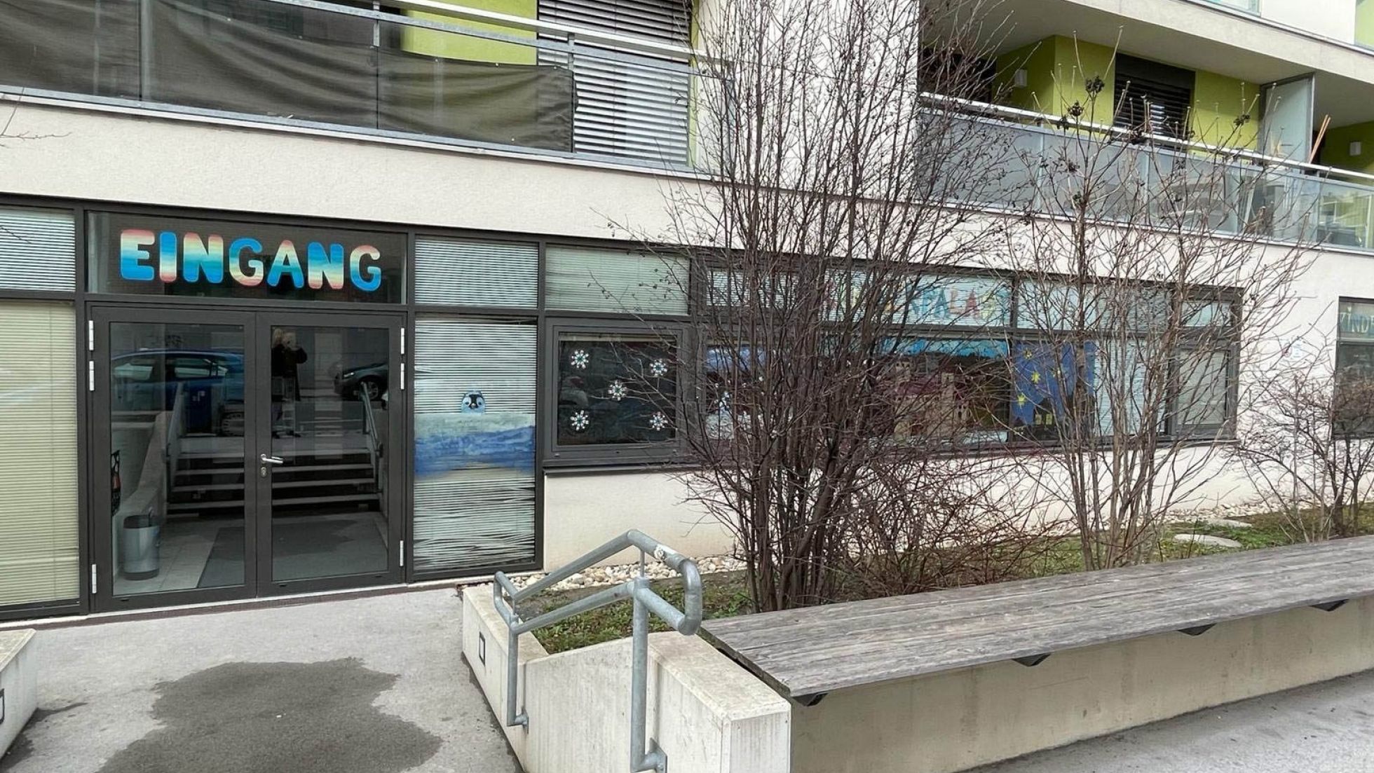 copyright: Kindergarten Kinderpalast Aussenbereich Gebäude Kindergarten Adelheid-Popp-Gasse 20