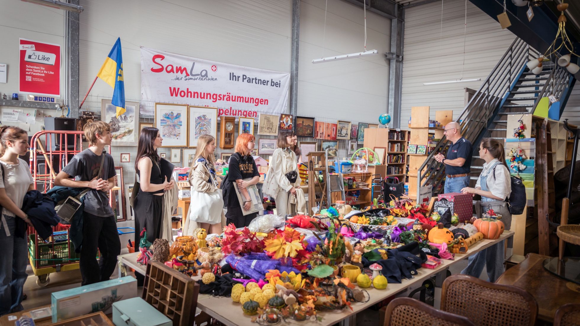 Schülerinnen im SamLa Purkersdorf bei der Begrüßung