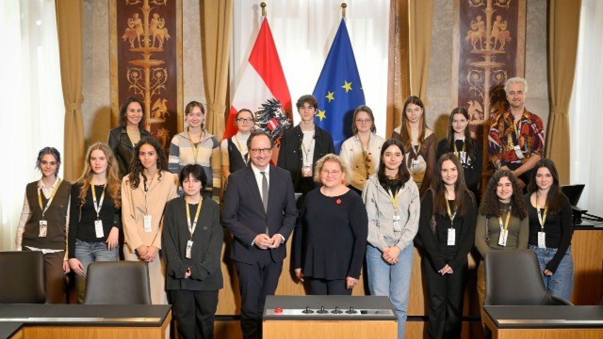 copyright: Parlamentsdirektion/Johannes Zinner Schüler*innen der Modeschule Hetzendorf im Parlament