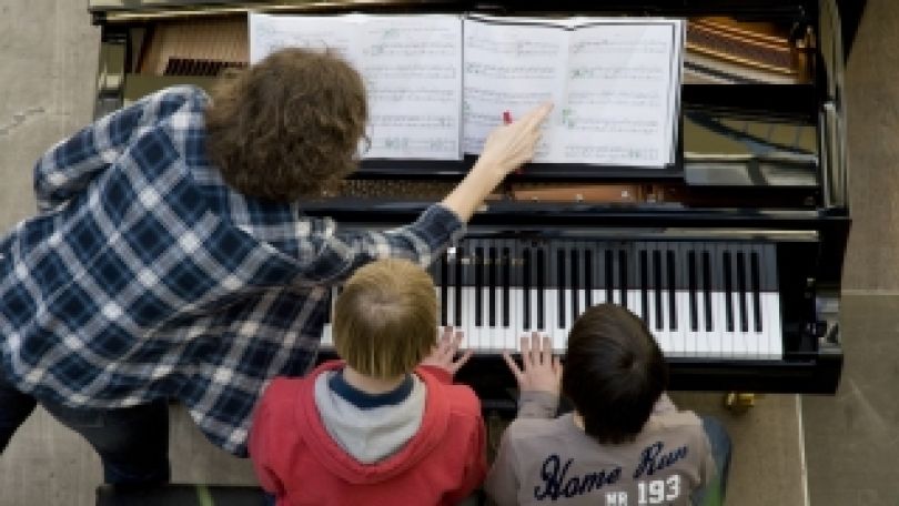 copyright: Media Wien, Rohrmoser Klavierspielende Kinder