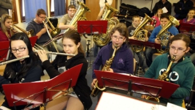 Besuch des Projektes " Bläserklasse Stammersdorf " mit StR. Christian Oxonitsch