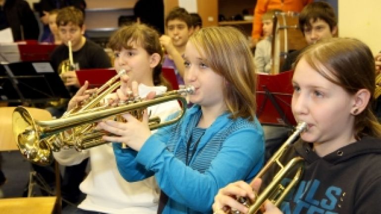 Besuch des Projektes " Bläserklasse Stammersdorf " mit StR. Christian Oxonitsch