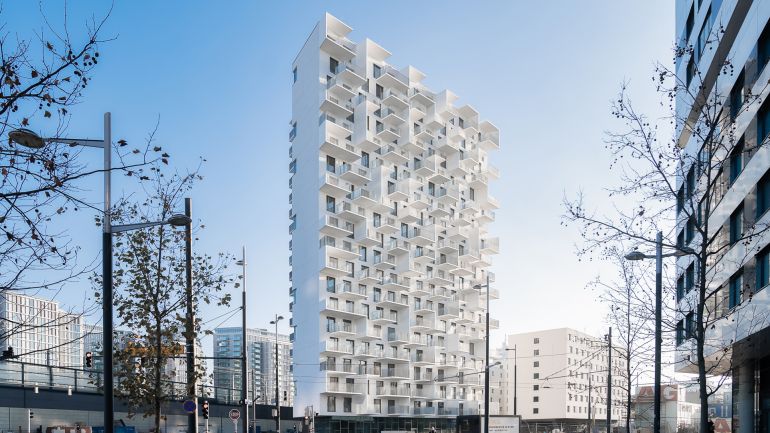 copyright: Christian Pichlkastner Modernes Wohnhochhaus