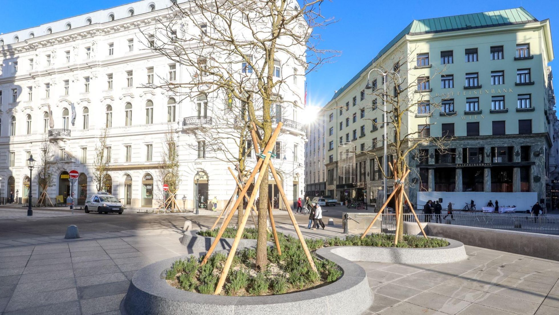 copyright: Stadt Wien/Christian Fürthner Innerstädtische Platz, Bäume, historische Gebäude
